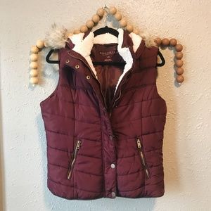 Aeropostale Size L Puffer Vest